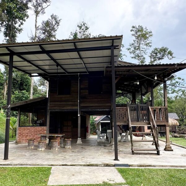 RUMAH AFIQ