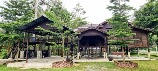 RUMAH AMNA - Image 3